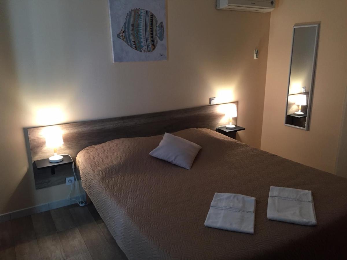 Hotel Les Lodges D'Eauze Екстер'єр фото