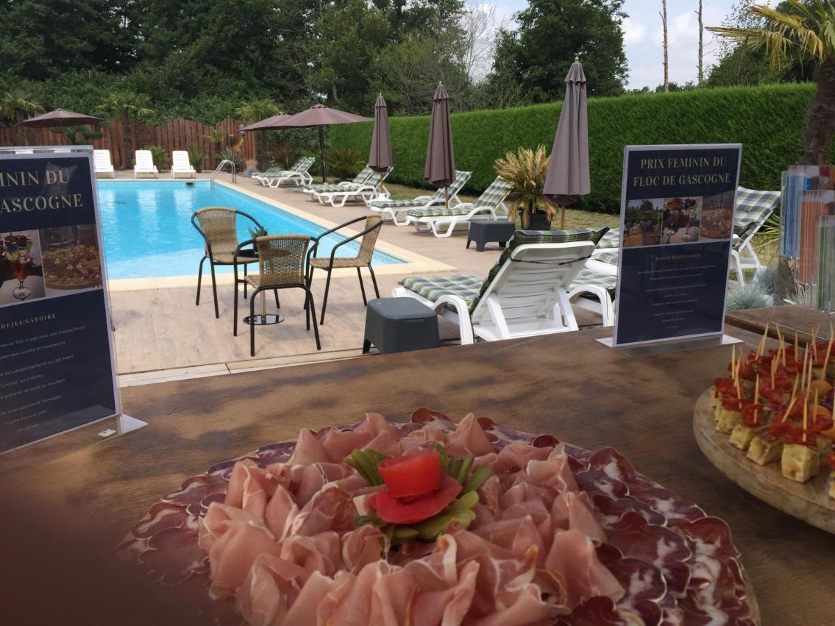 Hotel Les Lodges D'Eauze Екстер'єр фото